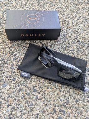 Oakley Masseter Matte Black Prizm Black Polarized Sunglasses. NWT
